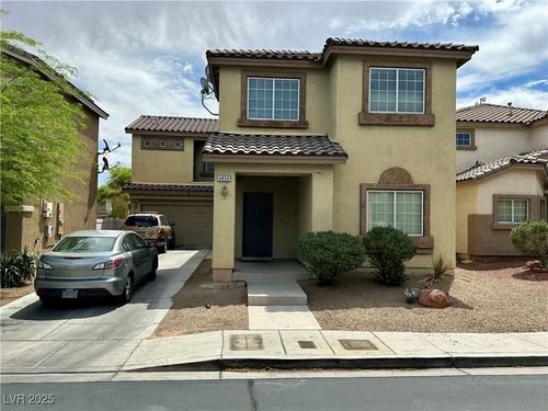 4858 Longshot Dr, Las Vegas, NV, 89122-5259 | Card Image
