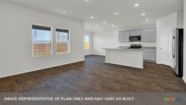 1825 Windsor Blvd, House other with 3 bedrooms, 2 bathrooms and null parking in Lockhart TX | Image 16