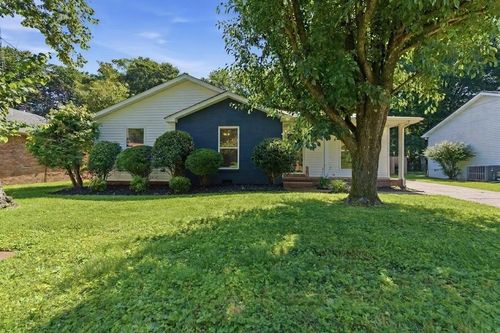 3056 Reelfoot Dr, Nashville, TN, 37214-4045 | Card Image