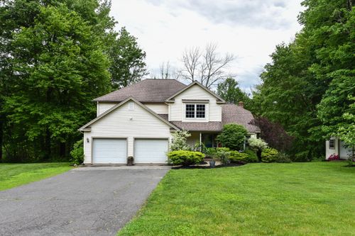 10 Heritage Way, Barkhamsted, CT, 06063-3378 | Card Image