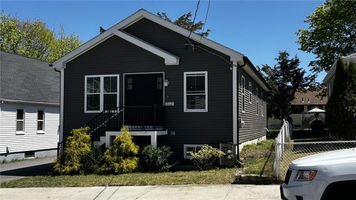 851 River Ave, Providence, RI, 02908-1424 | Card Image