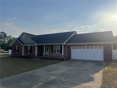 103 Scaley Bark Dr, Raeford, NC, 28376-6732 | Card Image