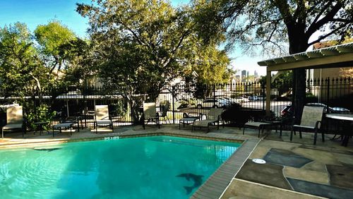 apt-207-1860 White Oak Dr, Houston, TX, 77009-7555 | Card Image