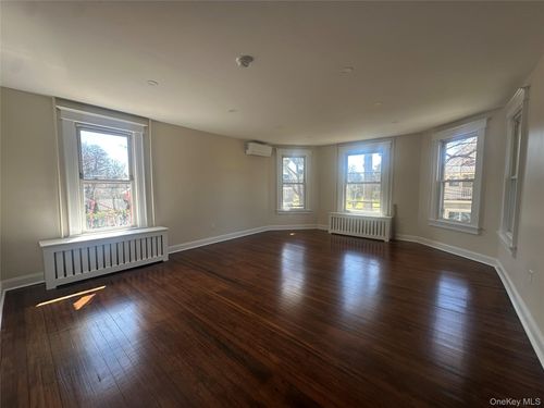 55 Sea Cliff Ave, Sea Cliff, NY, 11579-1446 | Card Image