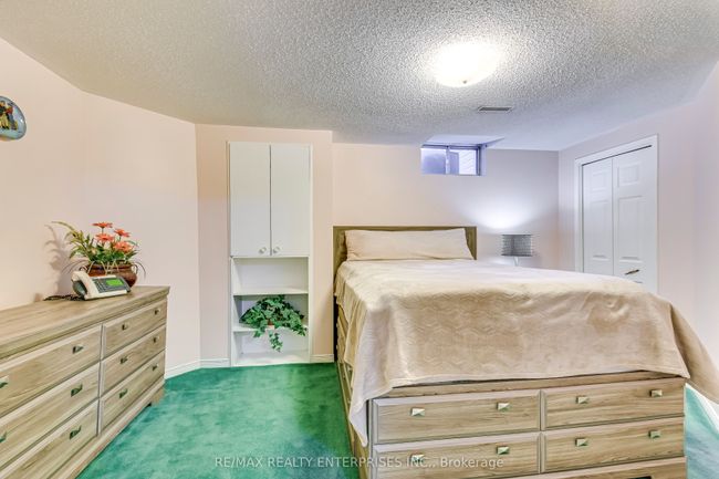 1389 Winterbourne Dr, House other with 6 bedrooms, 4 bathrooms and 2 parking in Oakville ON | Image 30