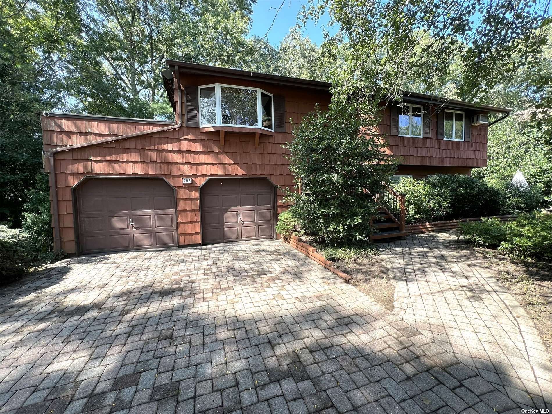 Blue Ridge Dr, Medford, NY 11763
