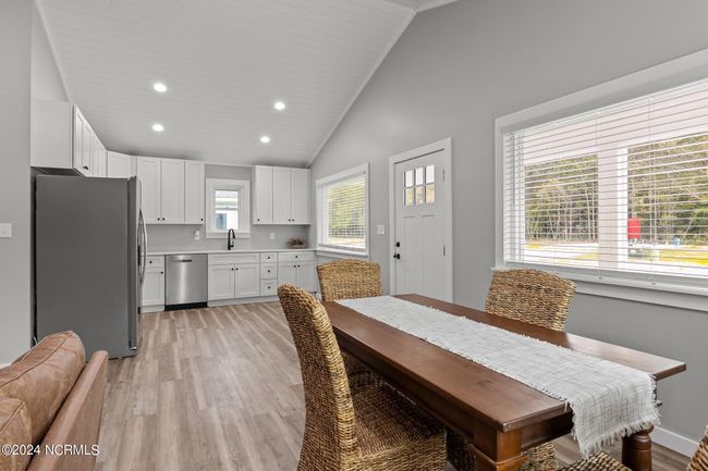 123 Long Pond Loop, Condo with 2 bedrooms, 1 bathrooms and null parking in Swansboro NC | Image 5