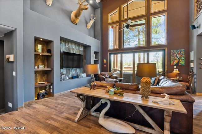 07-Living Room | Image 7