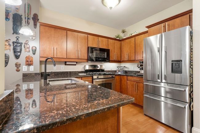 APT-111 - 35 Commonwealth Ave, Condo with 1 bedrooms, 1 bathrooms and 1 parking in Chestnut Hill MA | Image 5