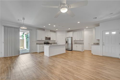 1521 Franklin Ln, Boulder City, NV, 89005-1719 | Card Image