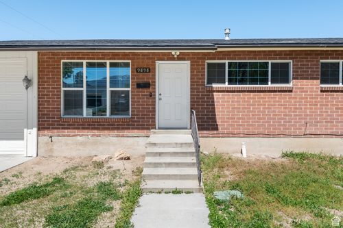 9898 Barium Ln, Sandy, UT, 84094-4656 | Card Image