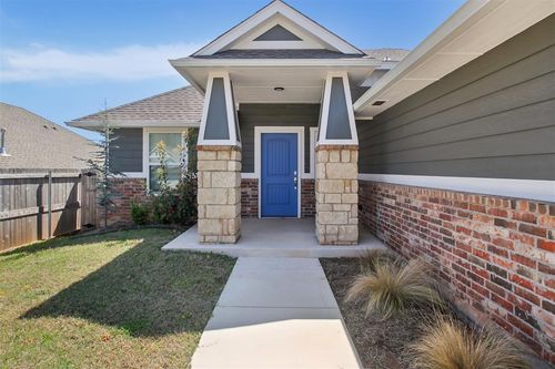 906 Dahlia Ln, Noble, OK, 73068-8623 | Card Image