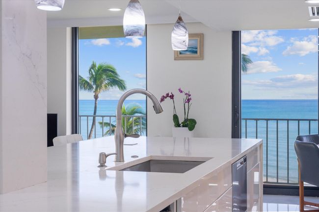 APT-4C1 - 3400 S Ocean Blvd, Condo with 2 bedrooms, 2 bathrooms and null parking in Palm Beach FL | Image 8