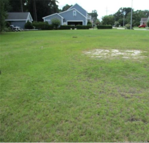 2861 Delaware Dr, Fayetteville, NC, 28304-3727 | Card Image