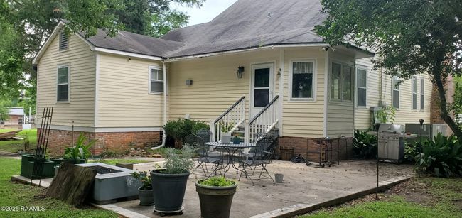Back Patio | Image 16