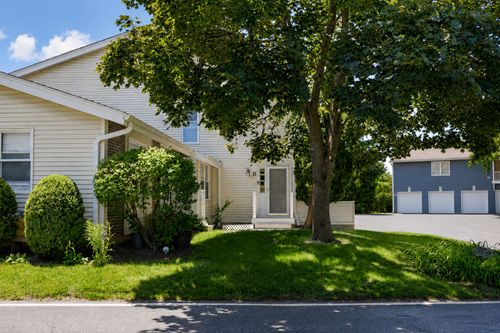 d-188 Kendall Ct, Bloomingdale, IL, 60108-2049 | Card Image