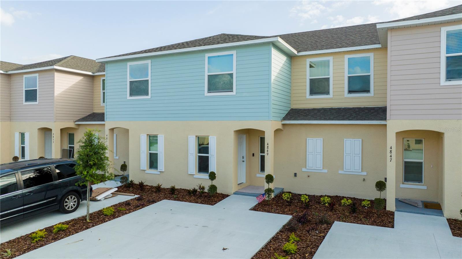 Coral Castle Dr, Kissimmee, FL 34746