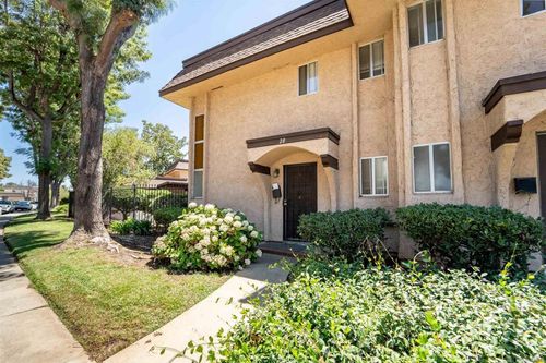 unit-28g-2121 E Grand Ave, Escondido, CA, 92027-3467 | Card Image