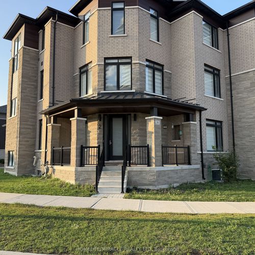 2-30 Skyridge Dr, Brampton, ON, L6P4P3 | Card Image