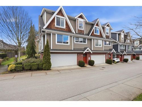 65-15988 32 Ave, Surrey, BC, V3Z2J4 | Card Image