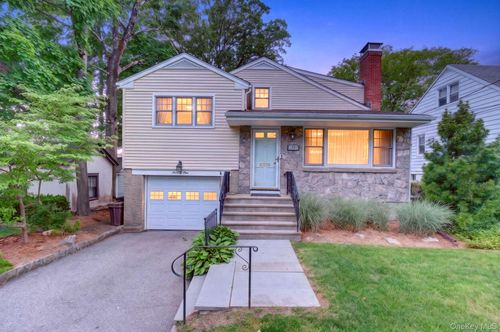 71 Ewart St, Scarsdale, NY, 10583-5206 | Card Image