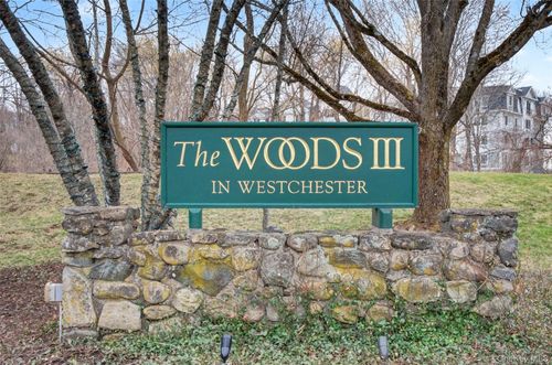 55 Bleakley Dr, Peekskill, NY, 10566-4950 | Card Image