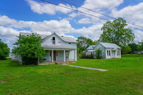 509 S Saint Andrews Street, Weimar, TX, 78962 | Card Image