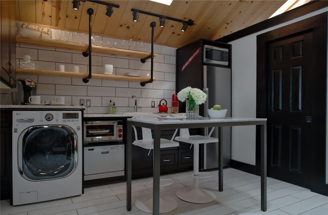 Laundry area with washer / clothes dryer, laundry area, wooden ceiling, and rail lighting | Image 8