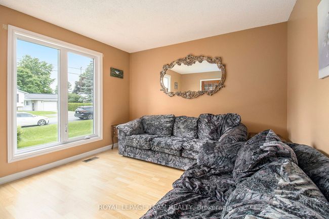 37 Faubert Ave, House other with 3 bedrooms, 4 bathrooms and 2 parking in Chesterville ON | Image 13