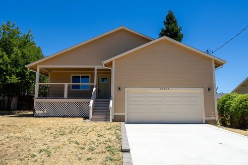 19208 Stonegate Rd, Hidden Valley Lake, CA, 95467-8821 | Card Image