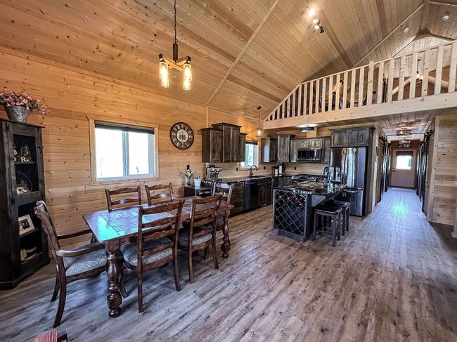 20133 Twp Rd 832, House other with 3 bedrooms, 2 bathrooms and null parking in St Isidore AB | Image 5