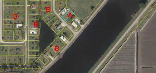 914 Thatcher Blvd, Moore Haven, FL, 33471-6424 | Card Image