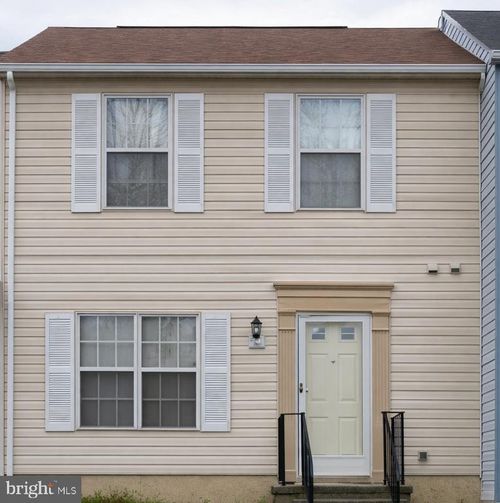 3639 Mcdowell Ct, DUMFRIES, VA, 22026-2625 | Card Image