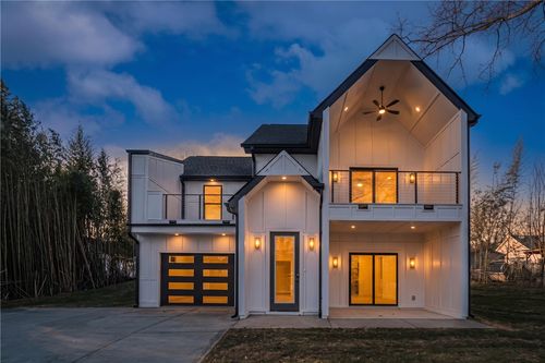 301 Front St, Easley, SC, 29640-2349 | Card Image