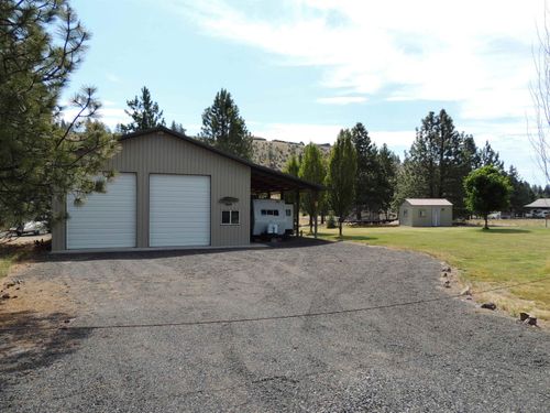30225 Dove Rd, Deer Meadows, WA, 99122-6006 | Card Image