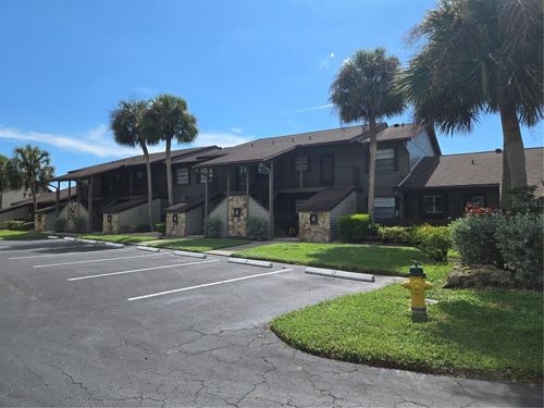 10-927 Capri Isles Blvd, VENICE, FL, 34292-1525 | Card Image