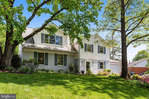 4007 Whispering Ln, ANNANDALE, VA, 22003-2055 | Card Image