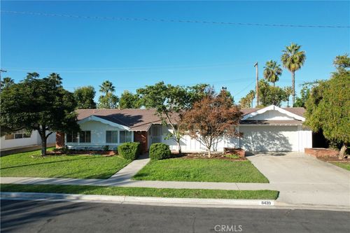 8439 Venus Dr, Buena Park, CA, 90620-3357 | Card Image