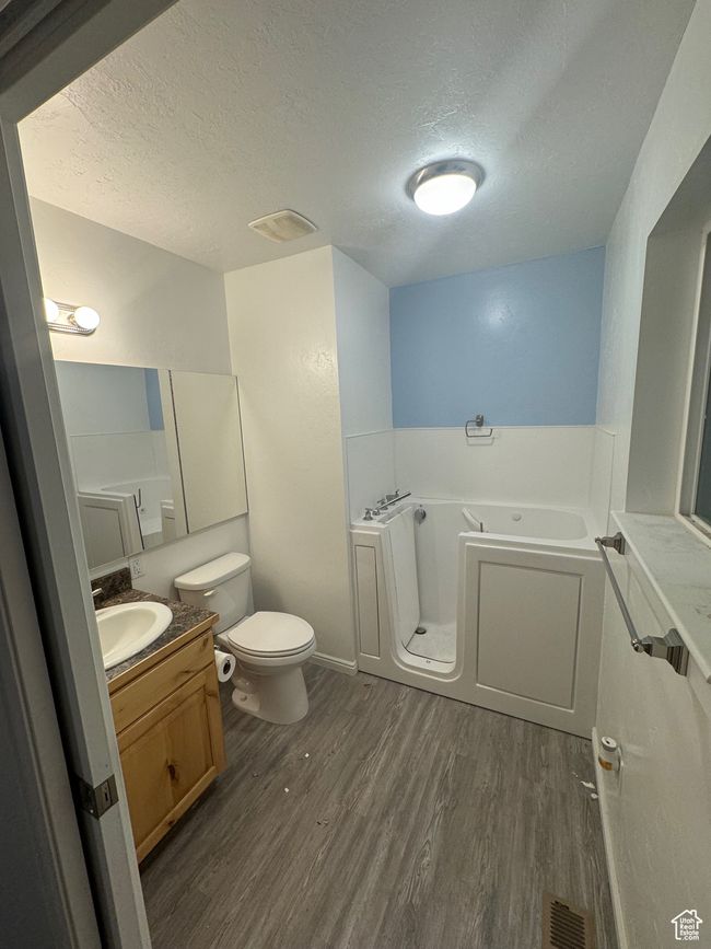 master bath | Image 10