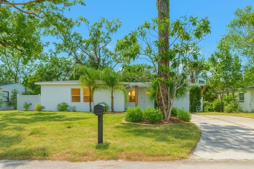 11722 N Edison Ave, TAMPA, FL, 33612-5183 | Card Image