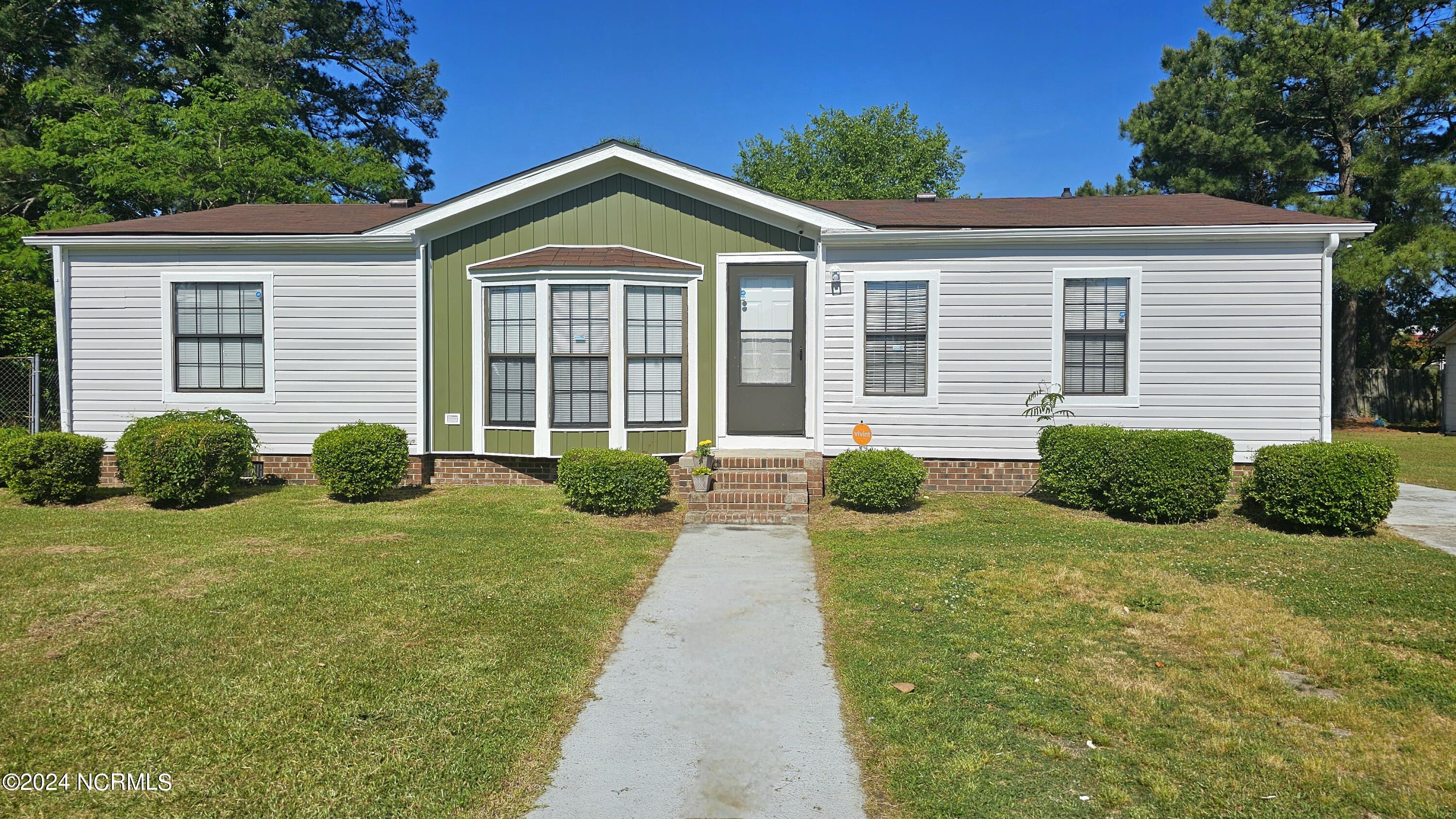 Battle Dr, Greenville, NC 27834