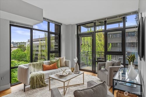 506-2911 2nd Ave, Seattle, WA, 98121-3050 | Card Image