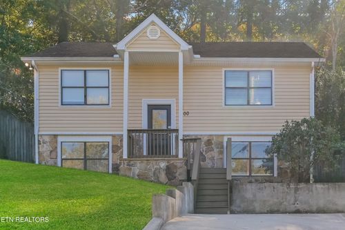 1500 Weeping Willow Ct, Knoxville, TN, 37931-4929 | Card Image