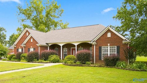 309 Royal Troon Dr, Rainbow City, AL, 35906-9044 | Card Image
