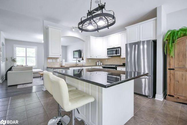 7 Windsong Cres, House other with 3 bedrooms, 3 bathrooms and 6 parking in Bracebridge ON | Image 7