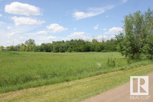 12402 48 St Nw, Edmonton, AB, T5W5H5 | Card Image