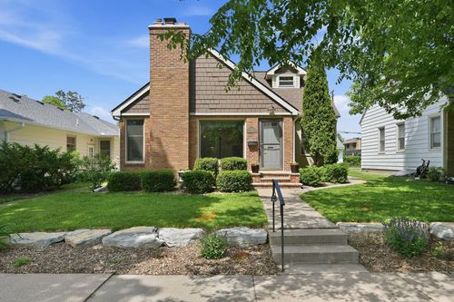 681 Wilder St S, Saint Paul, MN, 55116-1232 | Card Image