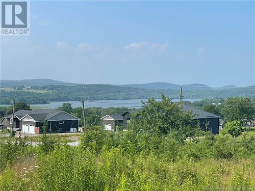22 Rhonda St, Nauwigewauk, NB, E5N0N3 | Card Image