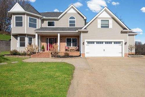 1640 Ramblewood Dr, Lewisburg, TN, 37091-4043 | Card Image