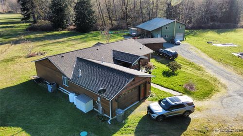 32011 371st Ave Ne, Arlington, WA, 98223-5232 | Card Image